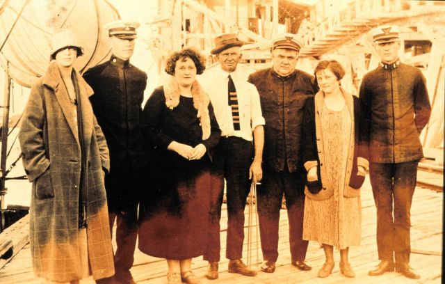 Unidentified personnel and wives. Picture