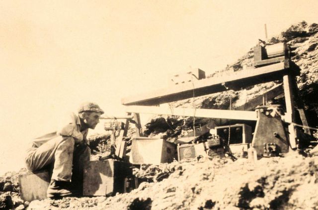 Gravity and radio apparatus on Necker Island Picture