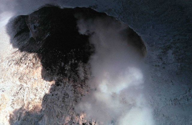 Looking into the crater of Mt Picture