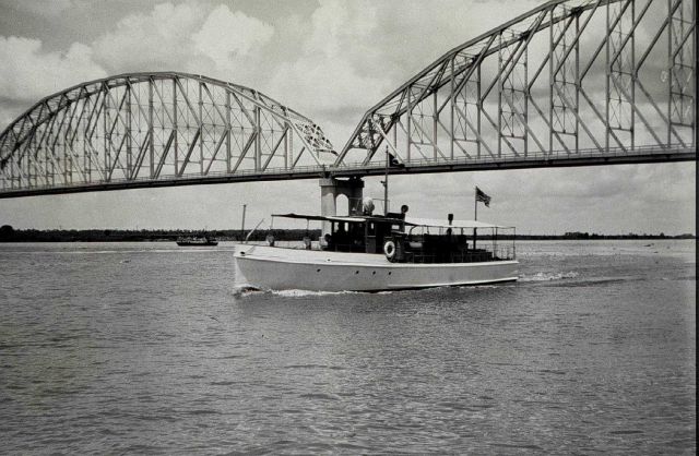 The Launch PRATT - an RAR hydrophone boat Picture