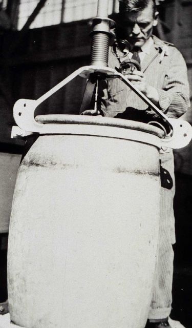 Almon Vincent tuning the antenna circuit on sono-radio-buoy Picture