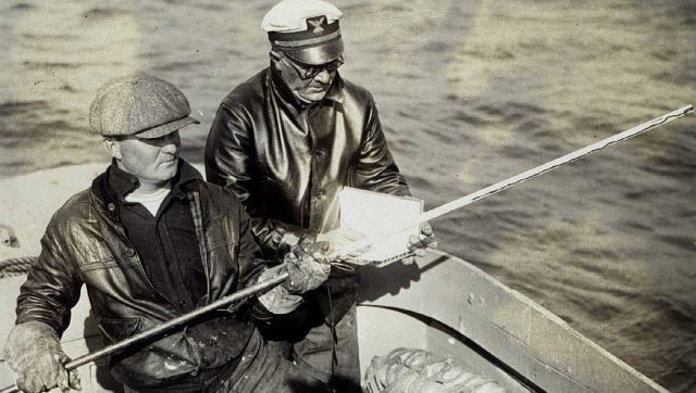 Drag tester - Mate Franz Okeson on right Picture