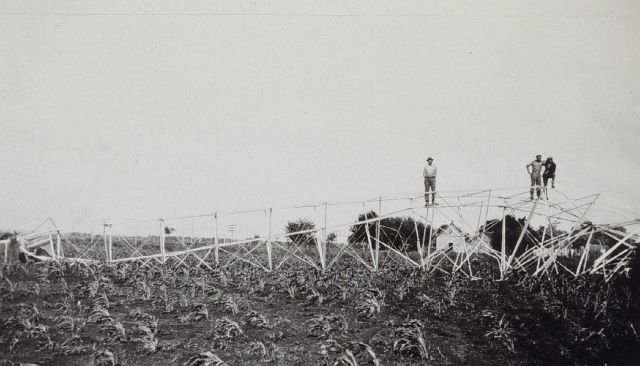A 90-foot Bilby tower wrecked by a storm Picture
