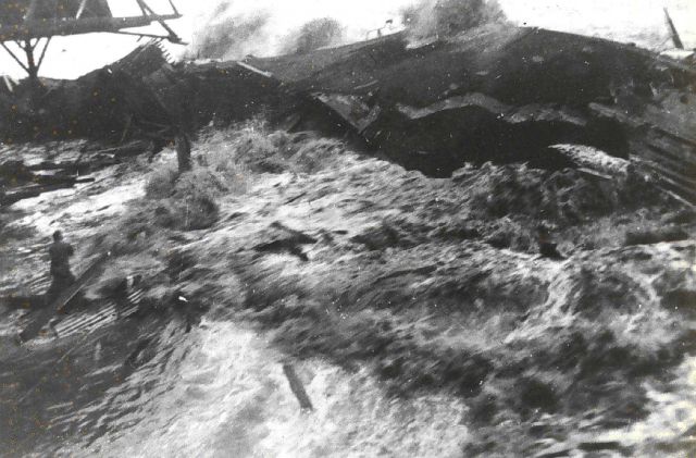 Tsunami inundating Hilo, Hawaii Picture