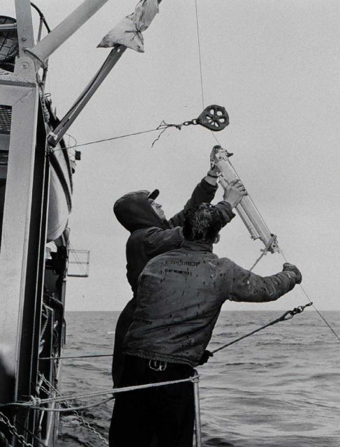 Deploying Nansen cast from PATHFINDER Picture