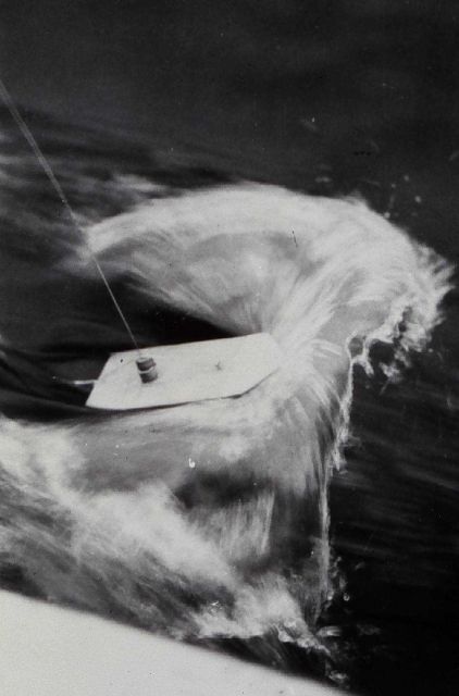 Simulated 10.8 knot current as buoy streamed from bow of test vessel Picture