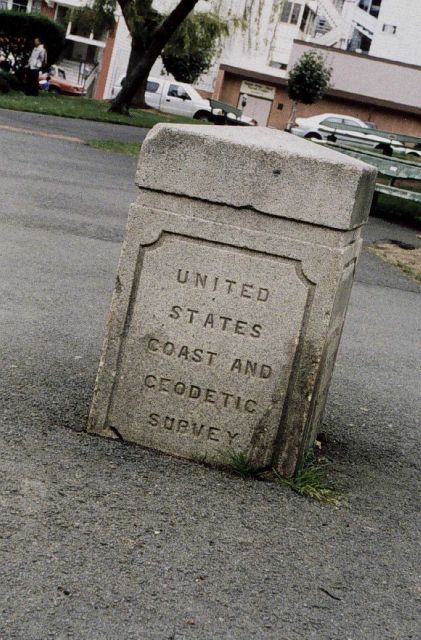 Base line end point monument. Picture