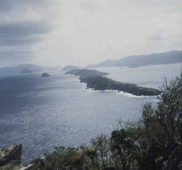 Islands in the stream - the cays on the north side of Pillsbury Sound Picture