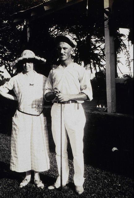 Captain and Mrs Picture