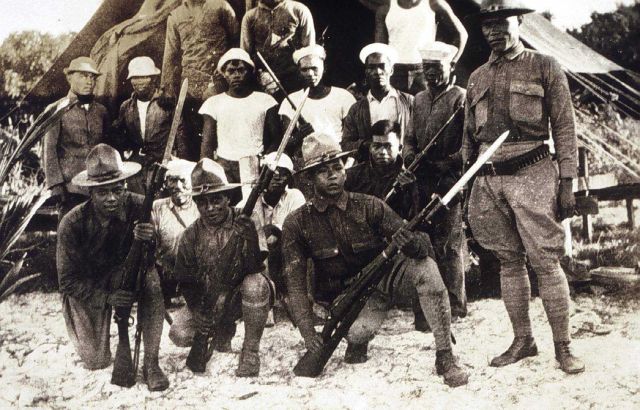 The Philippine constabulary guard with shore party of Hubert A Picture