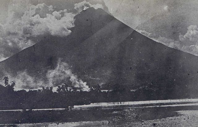 An eruption of Mayan Volcano. Picture