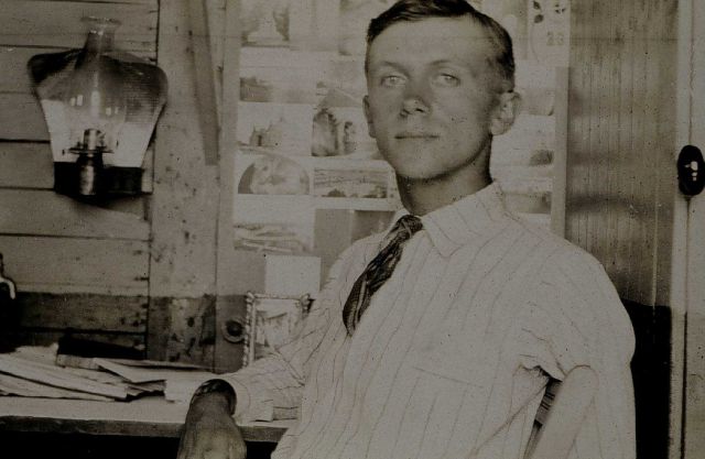 Ford Kurtz - an aid Picture