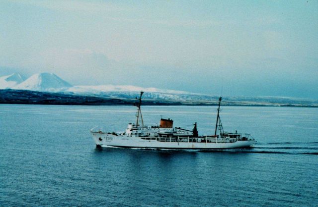 NOAA Ship SURVEYOR. Picture