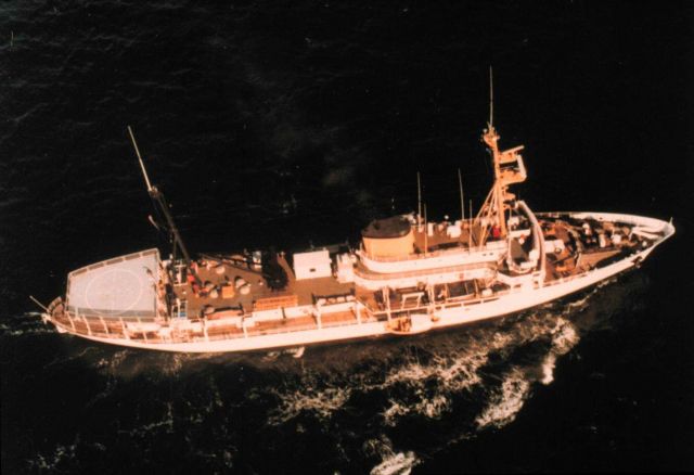 NOAA Ship SURVEYOR. Picture