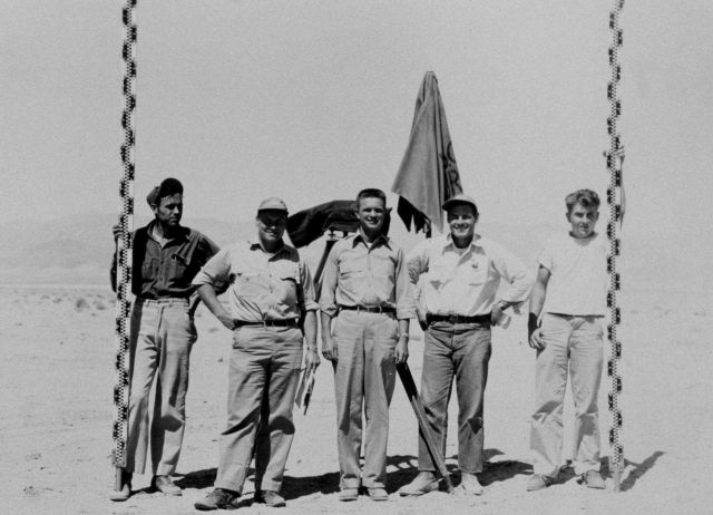 Leveling observing party Picture