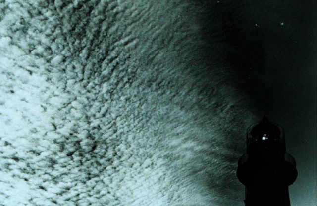 Cirro-cumulus associated with jet stream Picture