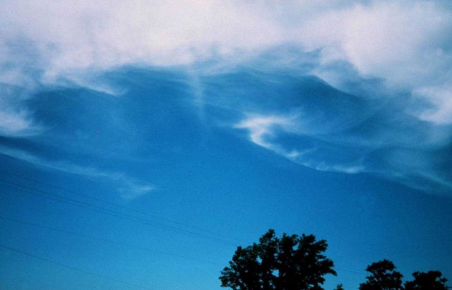 Cirrus clouds above 45 degrees Picture