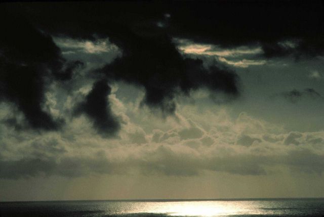 Late afternoon sun reflecting on the Pacific Picture