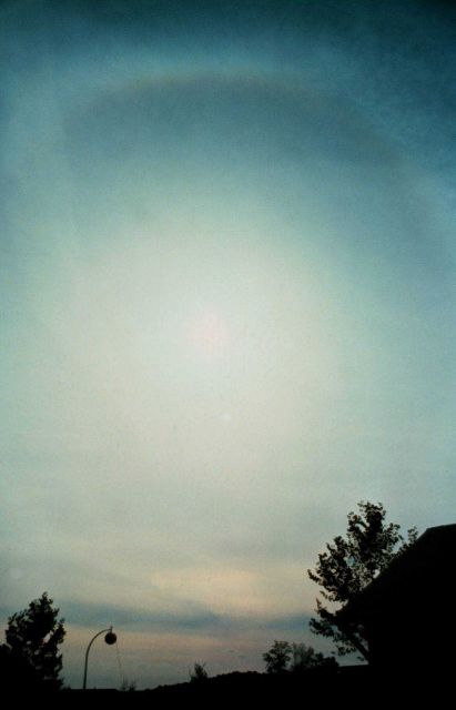 Halo in cirrostratus Picture