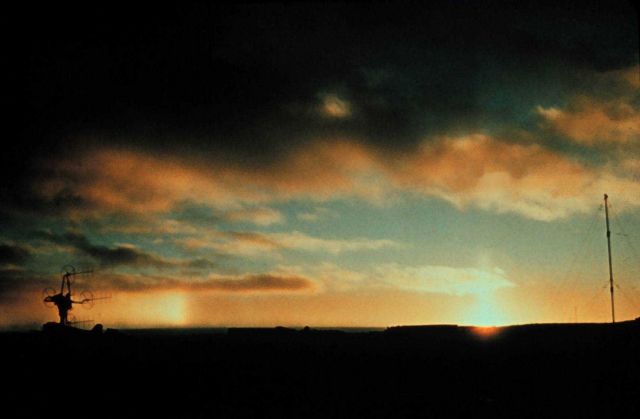 Sun pillar and parhelion Picture