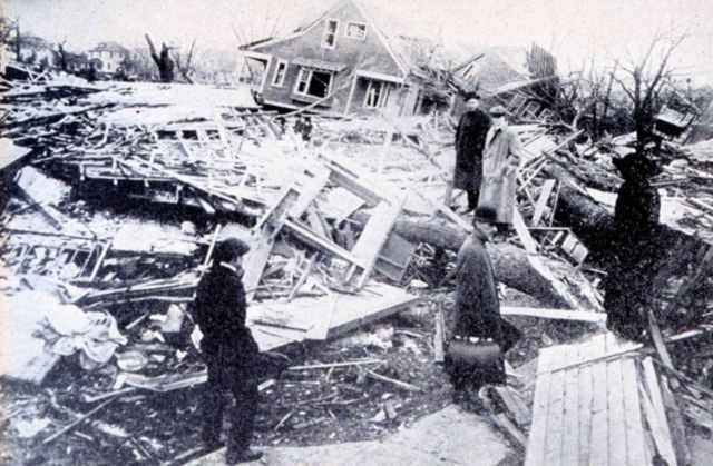 Tornado damage at Omaha Picture