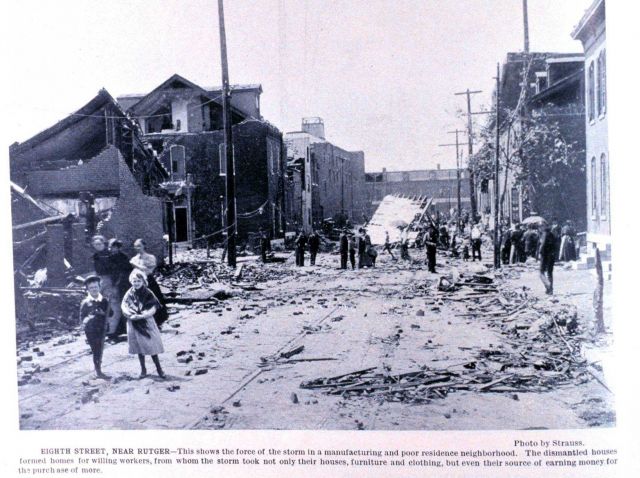 Eighth Street, near Rutger Picture