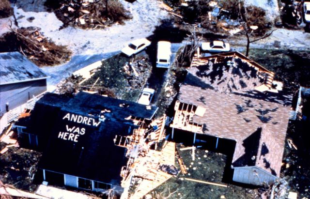 Hurricane Andrew - Despite the devastation folks still had time for humor Picture