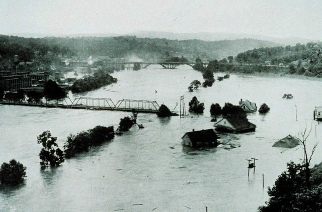 The southeast floods of 1916 Picture