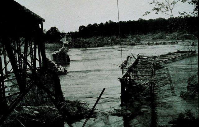 The southeast floods of 1916 Picture