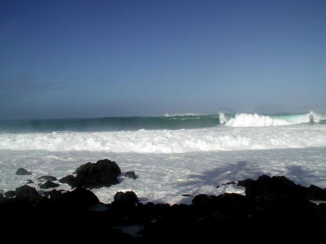 Huge surf with an offshore wind on Oahu's North Shore. Picture