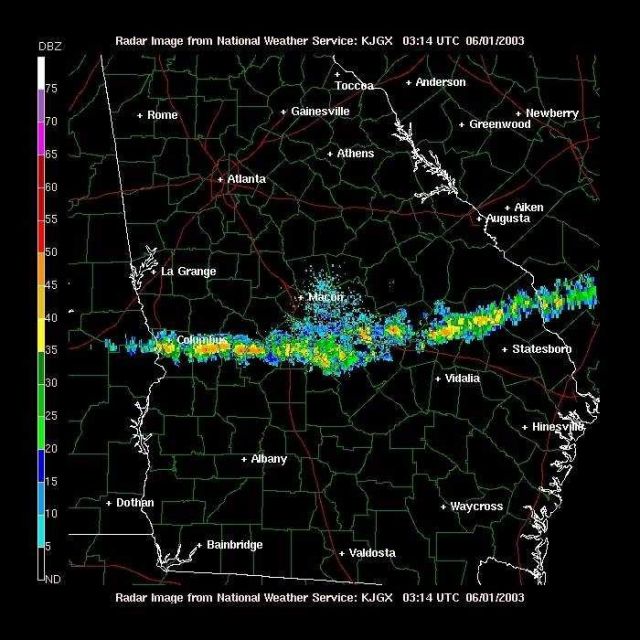 A weak squall line bisecting Georgia from east to west. Picture