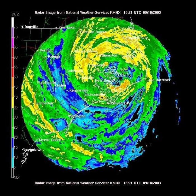 Eyewall deteriorating after Hurricane Isobel starts moving inland. Picture