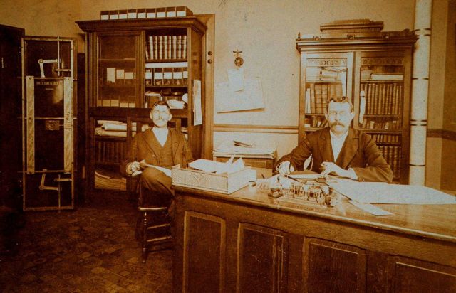 Unidentified station chief and colleague at a local forecast office Picture