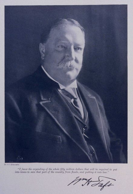 Republican Presidential Candidate (1912) William Howard Taft endorsing building levees on the Mississippi River Picture