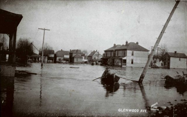 Glenwood Avenue - a rowboat was the mode of transportation. Picture