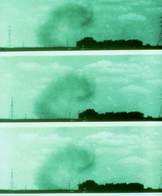 Dry microburst. Picture