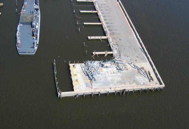 Ruins of Biloxi Harbor Bait & Fuel, Biloxi Small Craft Harbor Picture
