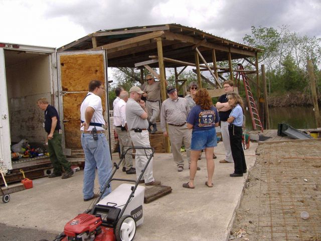Discussing recovery plan after Hurricane Katrina Picture