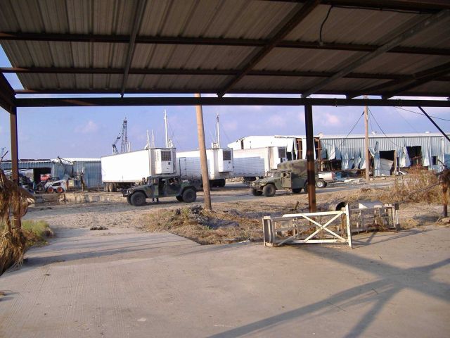 National Guard units helping in the aftermath of Katrina Picture