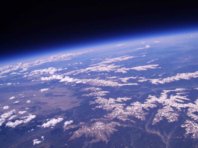 A balloon's eye-view from 96,925 feet Picture