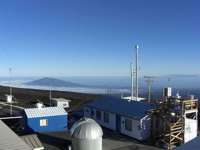 Mornings at the Mauna Loa Observatory are usually cloud free Picture
