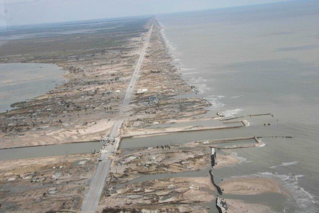 Storm surge damage caused by Hurricane Ike Picture