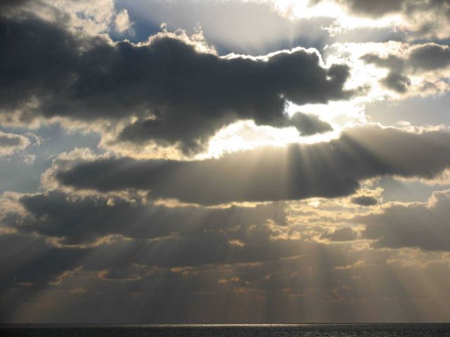 Crepuscular rays over the Gulf of Mexico Picture