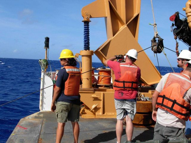 TAO buoy operations off the NOAA Ship Ka'imimoana Picture