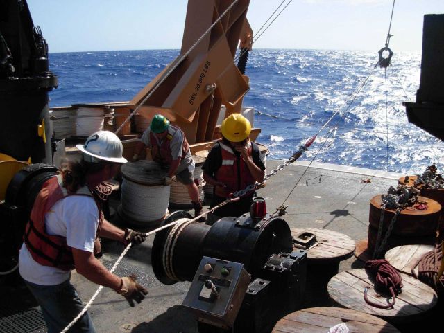 TAO buoy operations off the NOAA Ship Ka'imimoana Picture
