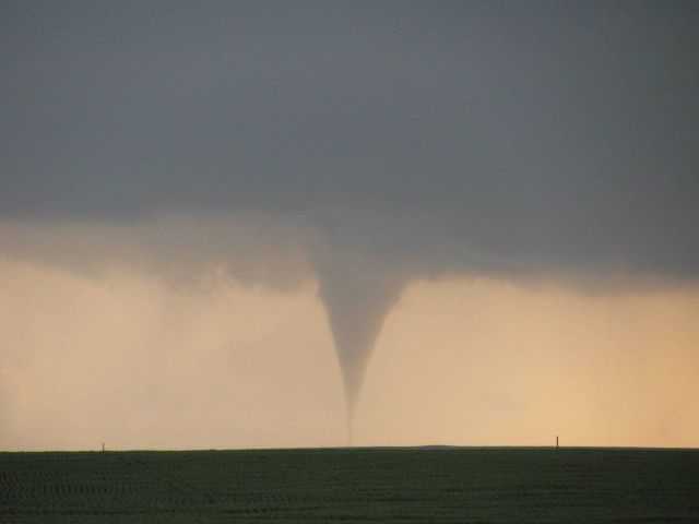 Tornado approaching - National Severe Storms Laboratory (NSSL) Collection Picture