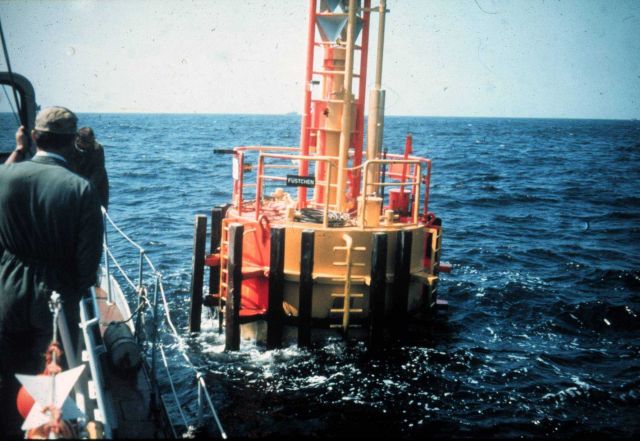 HELOGOLAND's life support buoy provided power and communications. Picture