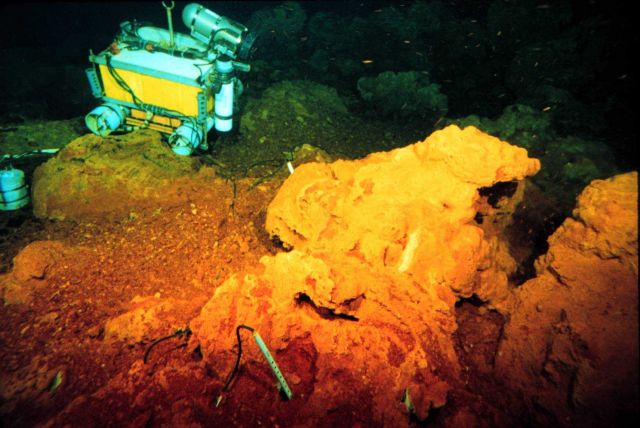HUGO underwater observatory monitors Loihi subsea volcano off Hawaii. Picture