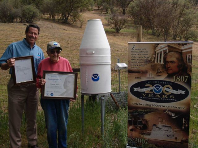 Dave Reynolds, Meteorologist in Charge at the NWS WSFO in Monterey, presents Clorene Akers with the Benjamin Franklin Award for 55 years of voluntary  Picture