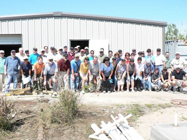 NOAA NMFS Assistant Administrator Bill Hogarth (first row center) took time out from Regional Fishery Management Councils annual meetings with NMFS to Picture